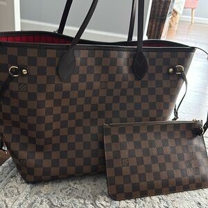 Louis Vuitton Neverfull MM Tote